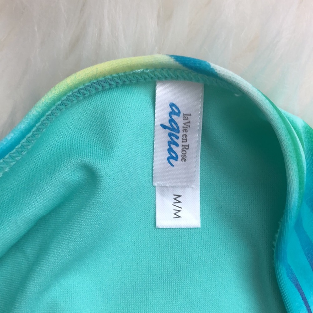 La Vie En Rose Aqua bikini size medium - Picture 4 of 4